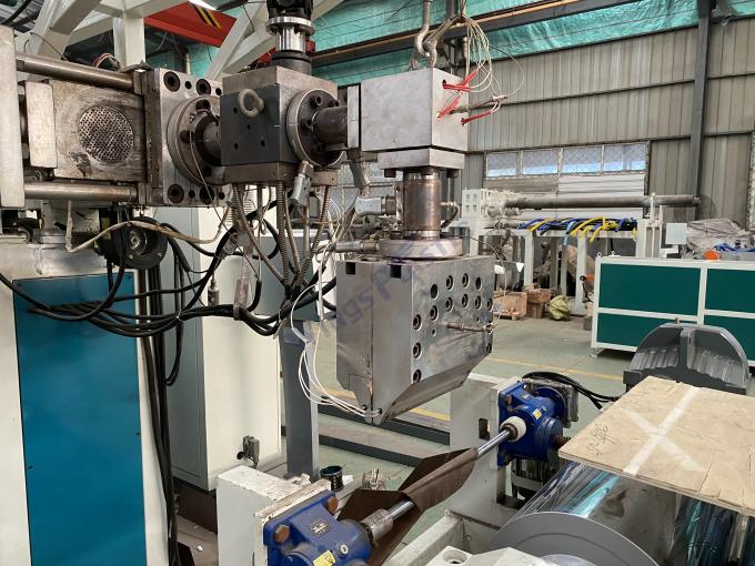 Máquina para hacer placas de PET PS PC Máquina de extrusión de láminas de cortinas blandas de plástico 2