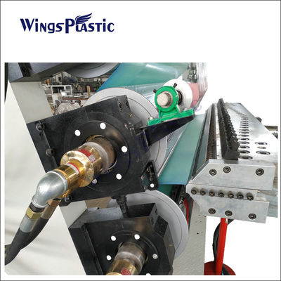 Máquina de fabricación de esteras de calentador de PVC línea de producción de esteras de pies de automóviles antiderrapante de plástico